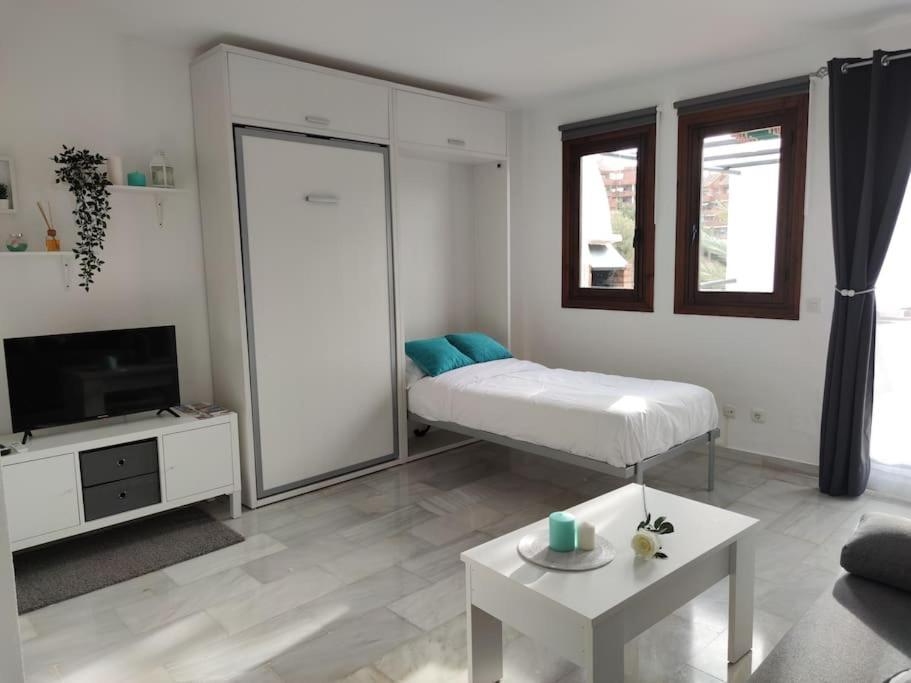 Apartamento Maika Benalsun Pueblo Evita 베날마데나코스타 외부 사진
